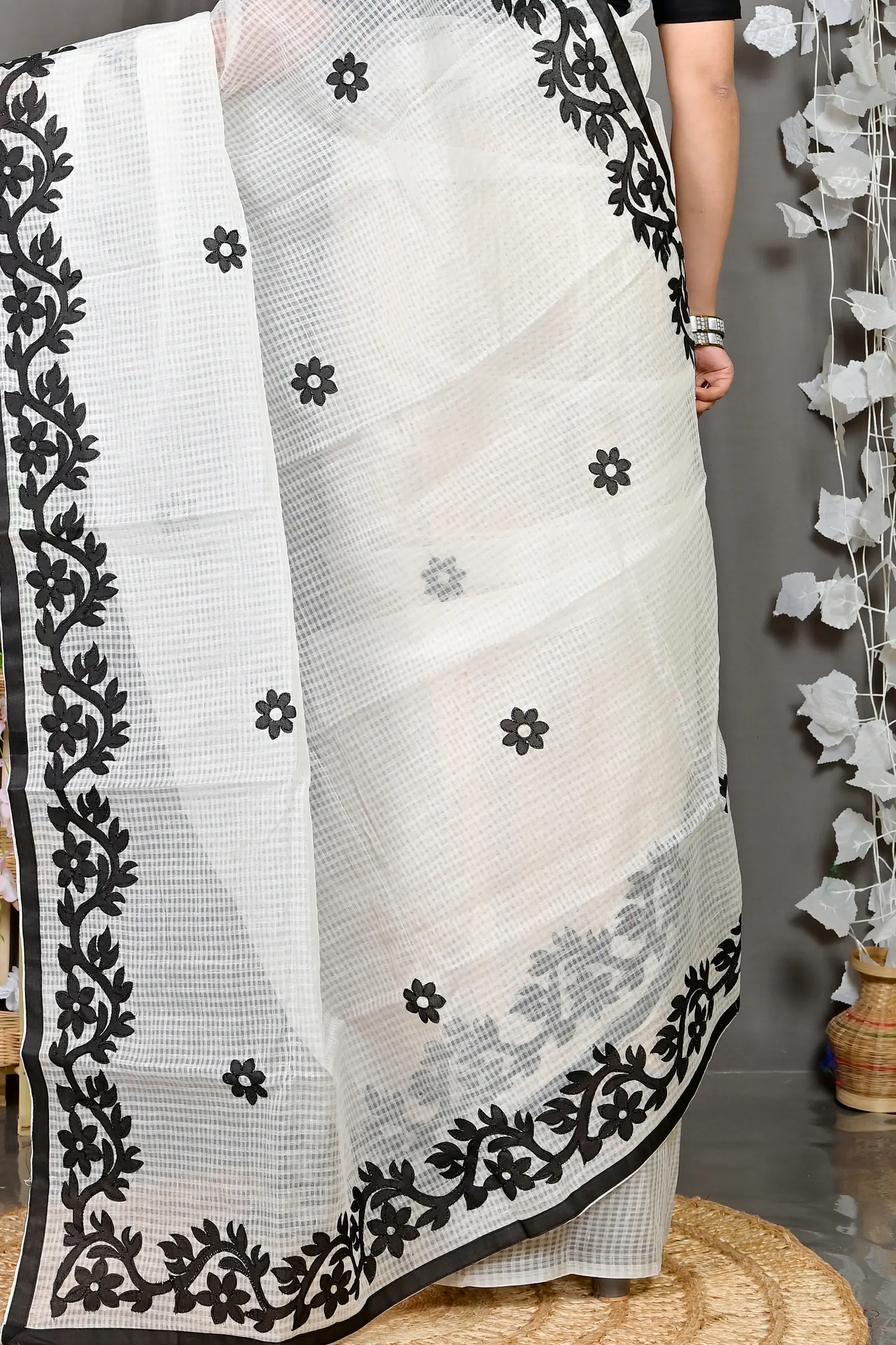 White Kota Cotton Parvani Applique Saree (572)